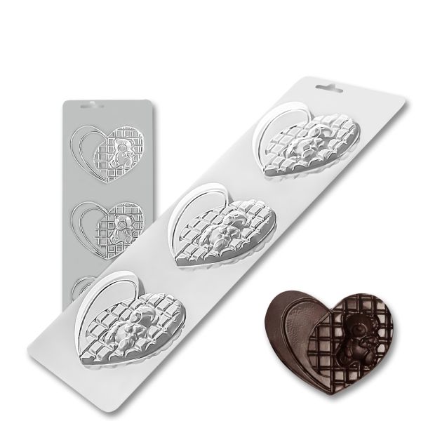 Plastic chocolate mould Bear on a half-checkered heart 3 pcs, D-00015